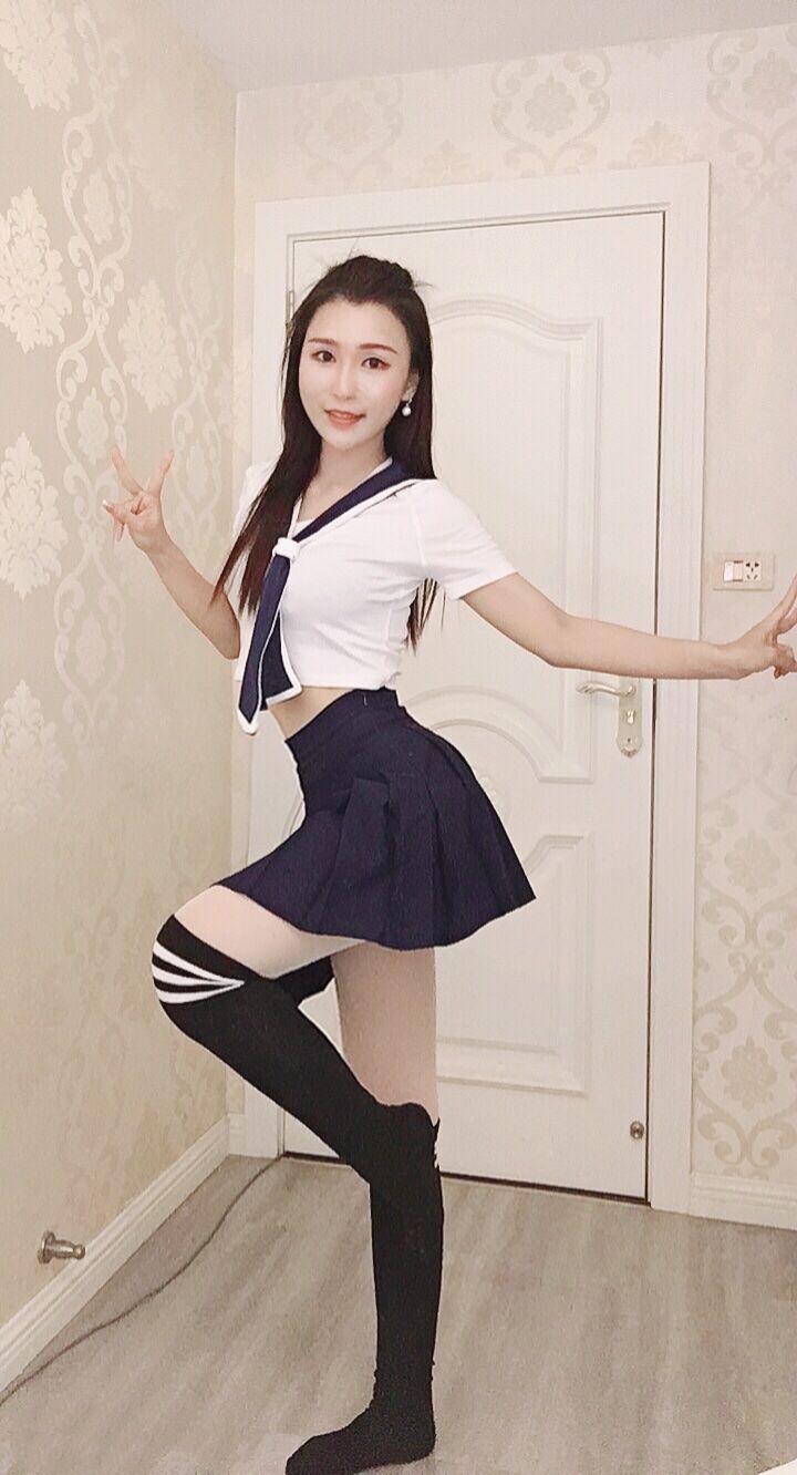 刚下水做的湖南妹，长得像薇娅，风情万种细腰大乳翘臀